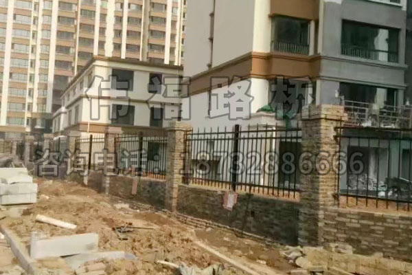 衡水棗強麗景藍灣小區圍(wéi)牆護欄 衡水棗強麗景藍灣小區圍牆護欄